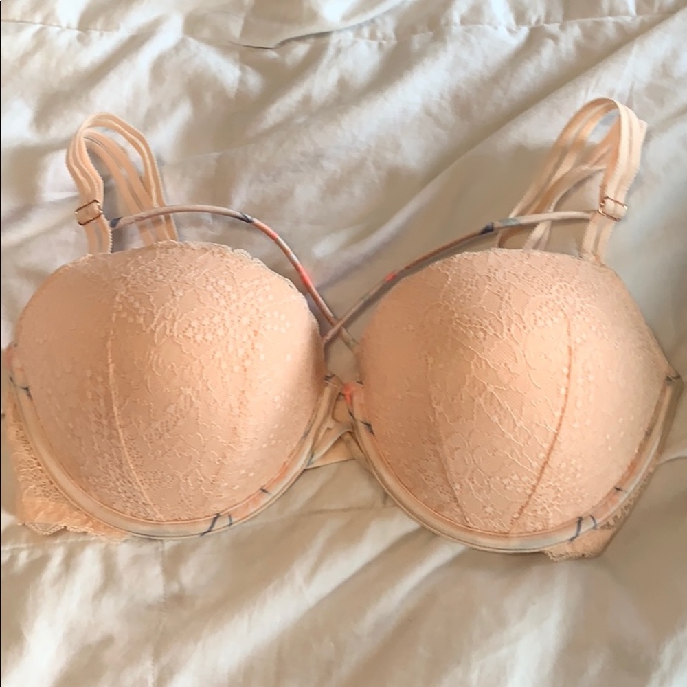 Victoria’s Secret Pink push-up Date bra 36DD